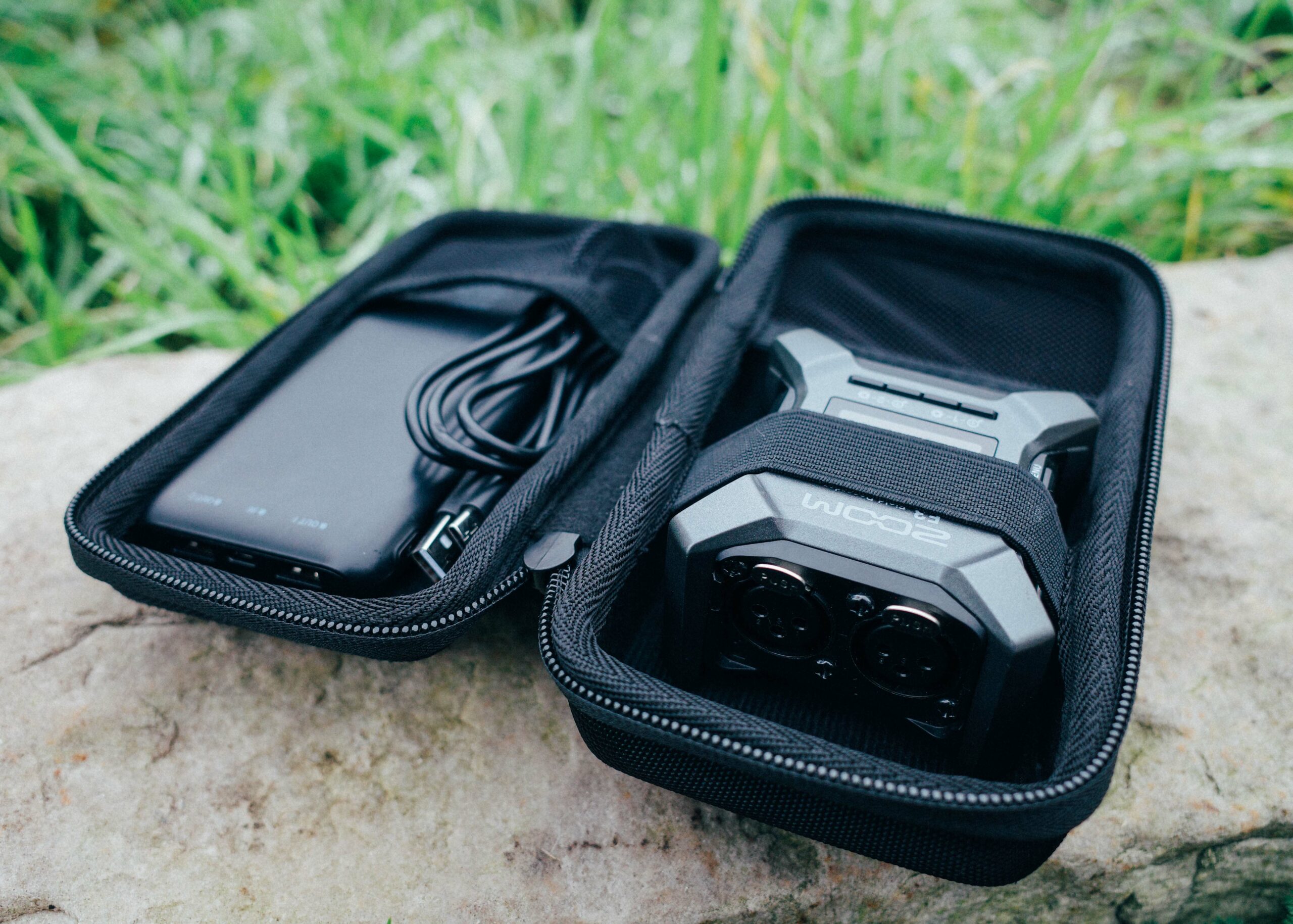 ZOOM F3 02